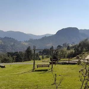 Refugio Das Nuvens Villa